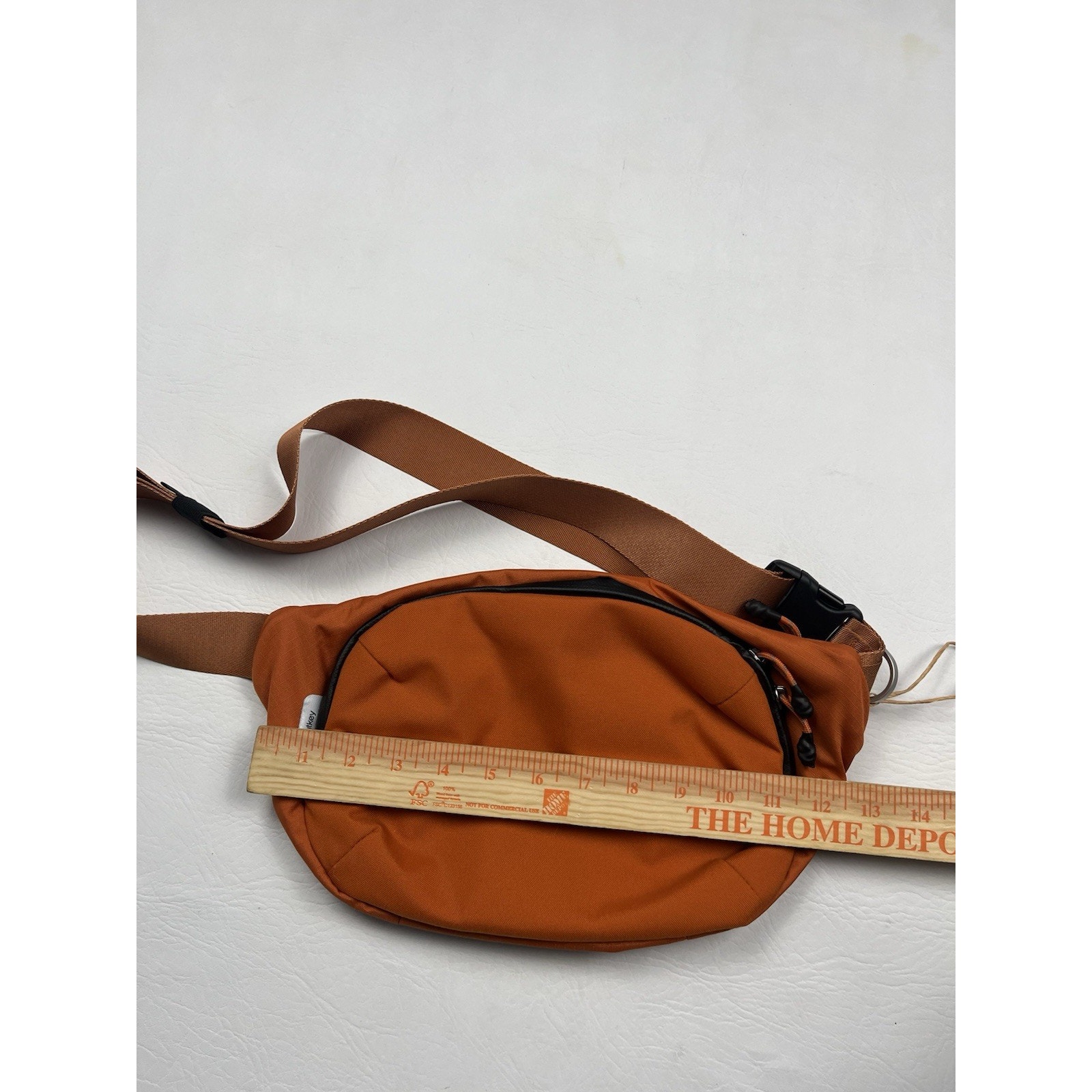 Orbitkey Urban Sling Bag Terracotta Orange 6l — image 5 of 6